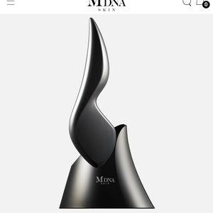 3 mask removers reserved for E